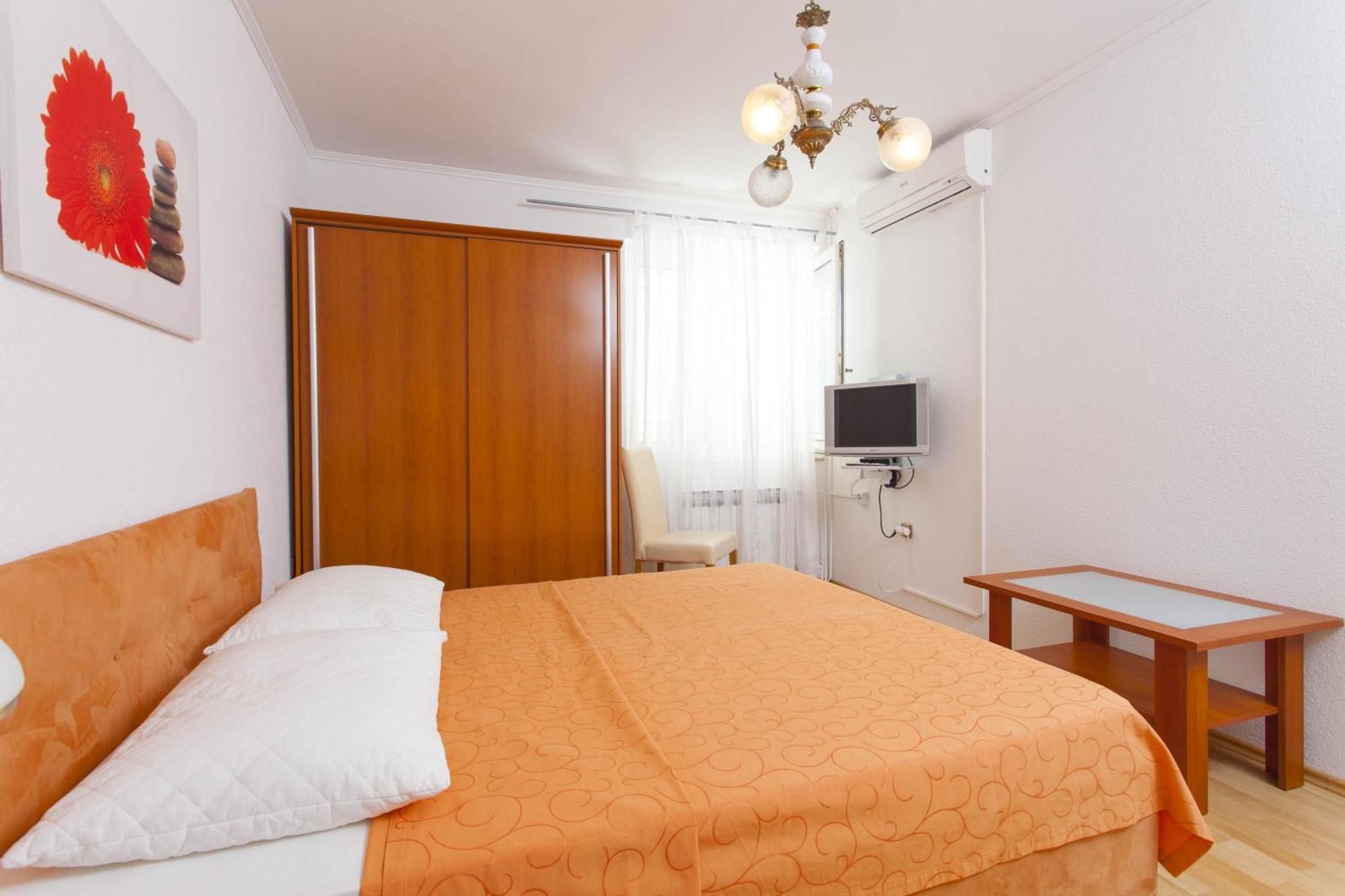 شقة House Bilic Baška Voda الغرفة الصورة