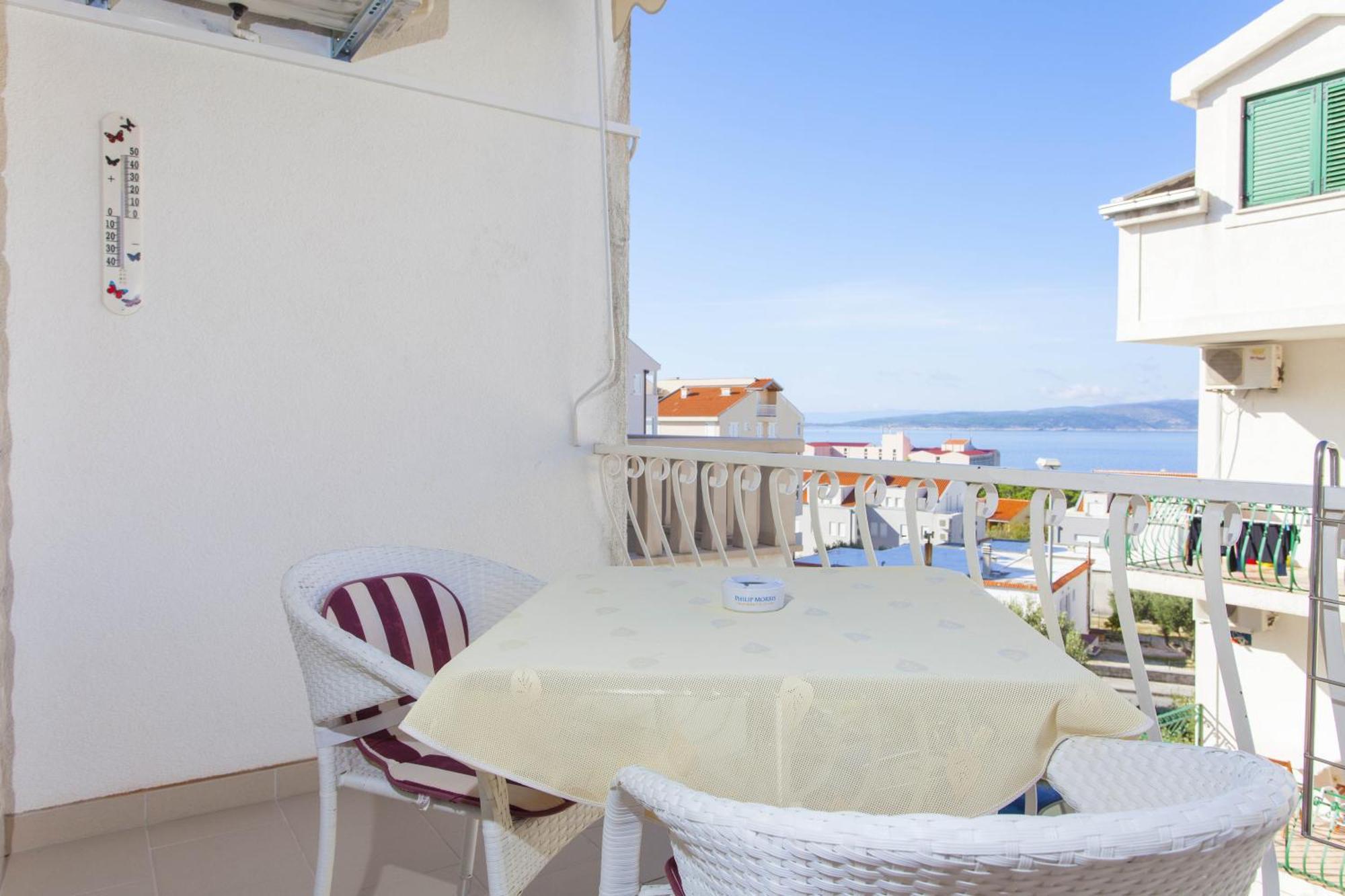 شقة House Bilic Baška Voda الغرفة الصورة