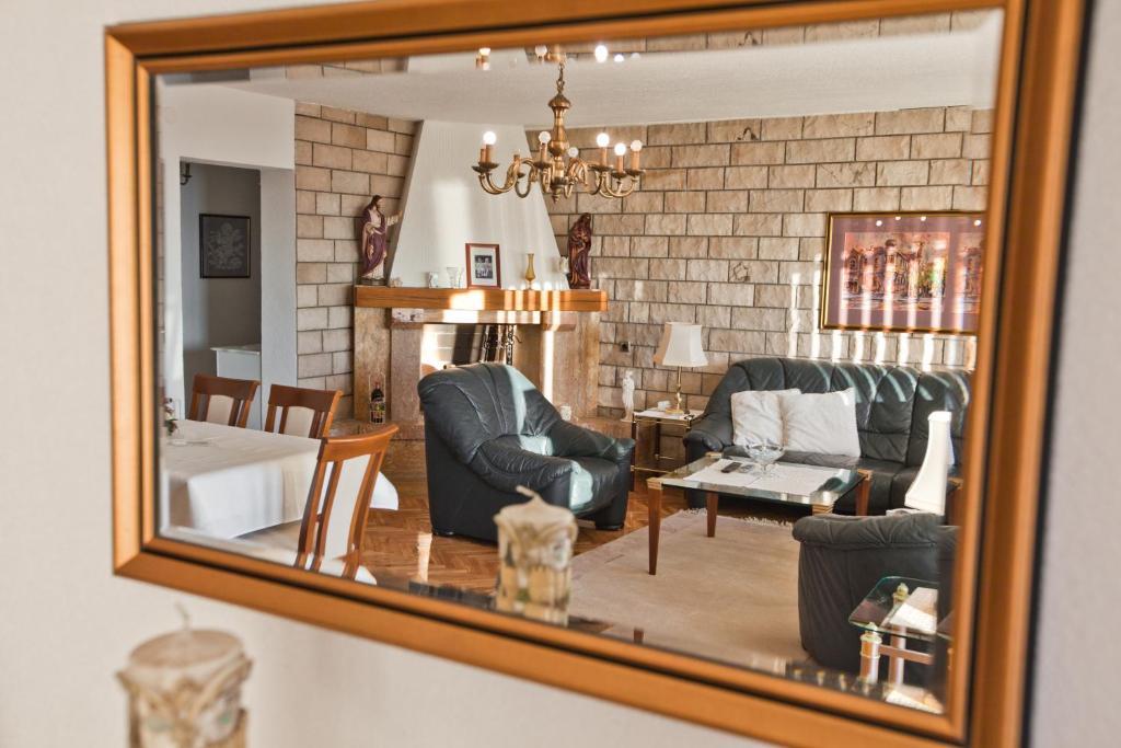 شقة House Bilic Baška Voda الغرفة الصورة