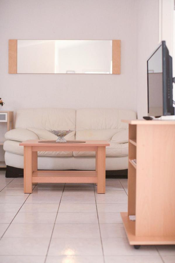 شقة House Bilic Baška Voda المظهر الخارجي الصورة