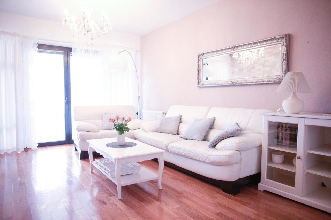 شقة House Bilic Baška Voda المظهر الخارجي الصورة